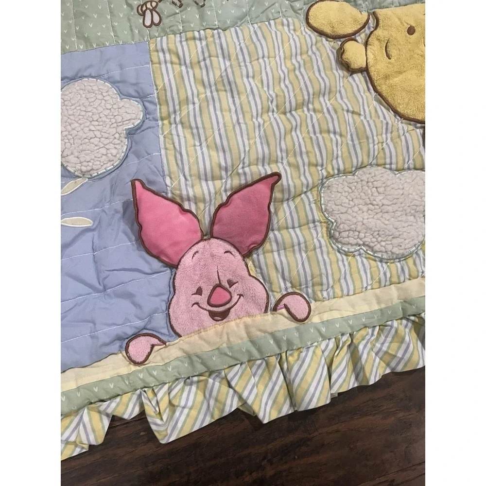 Vtg Winnie The Pooh Disney Baby Comforter Crown Craft Reversible‎ Ruffle 36x48